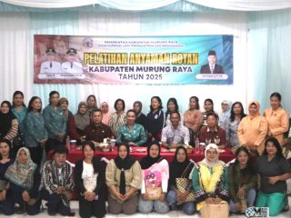 Pemkab Murung Raya Gelar Pelatihan Anyaman Rotan Untuk Tingkatkan Daya Saing IKM Lokal